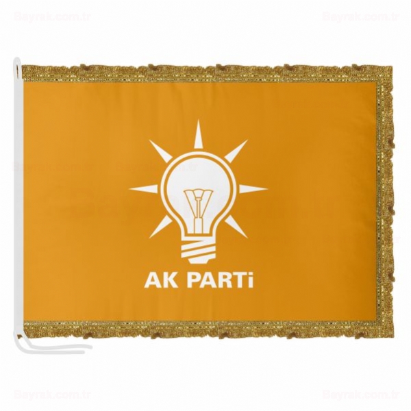 Ak Parti Saten Makam Bayrak