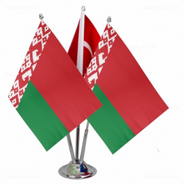 Belarus 3 l Masa Bayrak