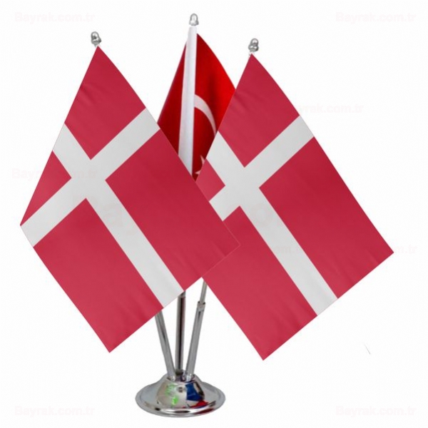 Danimarka 3 l Masa Bayrak