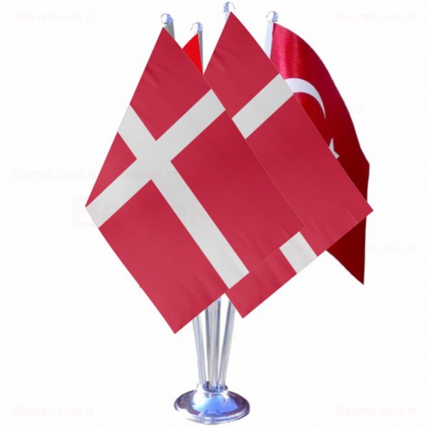 Danimarka 4 l Masa Bayrak