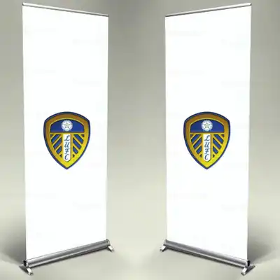 Leeds United Roll Up Banner