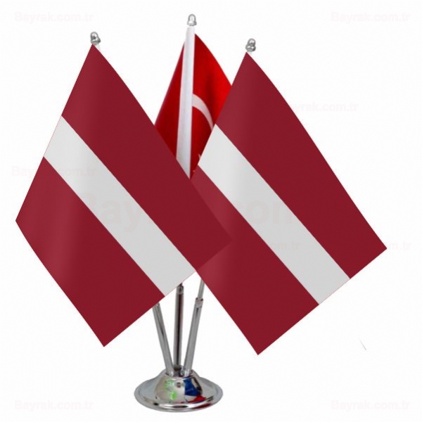 Letonya 3 l Masa Bayrak