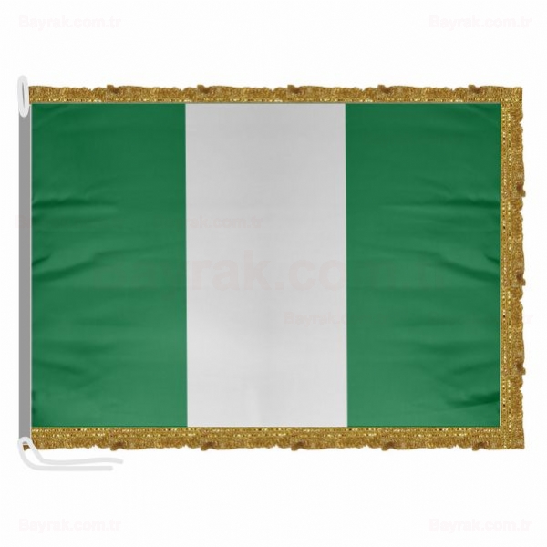 Nijerya Saten Makam Bayrak